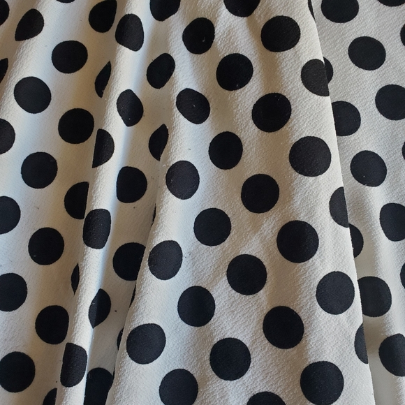 Forever 21 Dolka Dot Dress - Picture 2 of 11